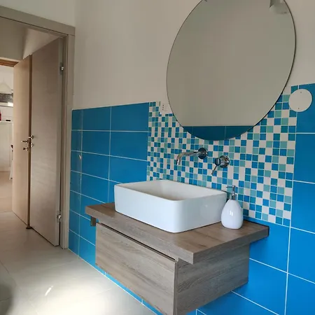 Casa Con Terrazza Feriehus *