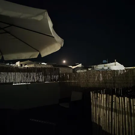 Casa Con Terrazza * 칼라세타