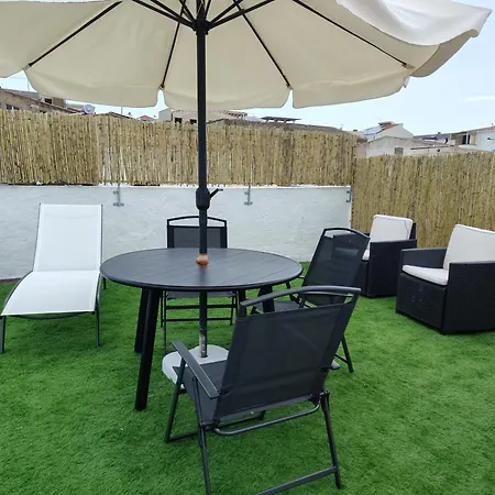 Casa Con Terrazza 칼라세타