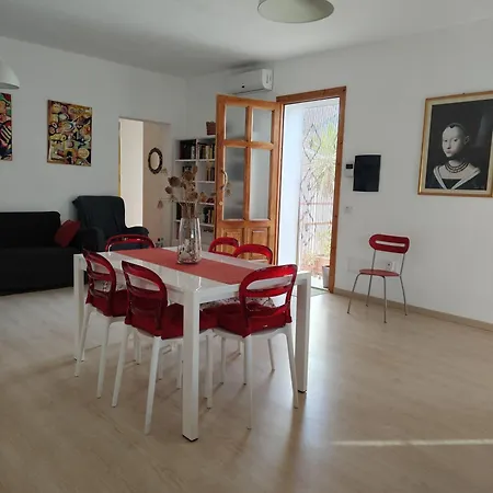 Casa Con Terrazza *