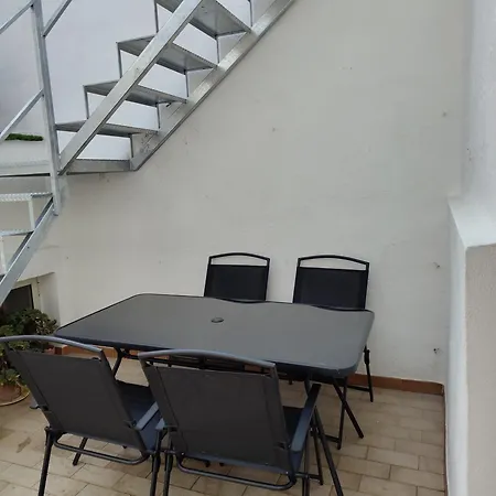 Casa Con Terrazza Vakantiehuis *